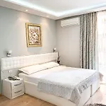 Hotel Gjika 4*