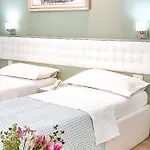 Hotel Gjika 4*