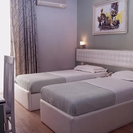 Center Hotell Tirana