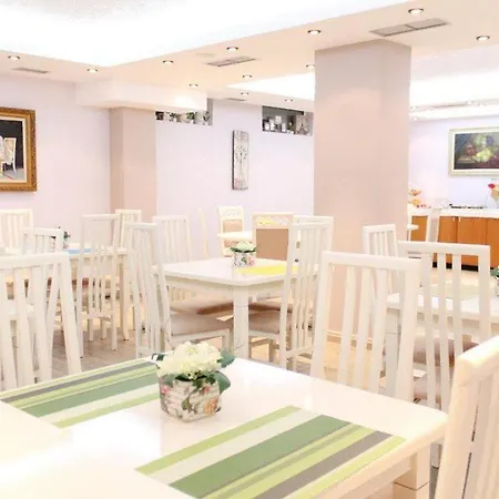 Center Hotel Tirana