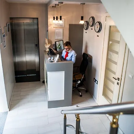 Hotel Center 4*